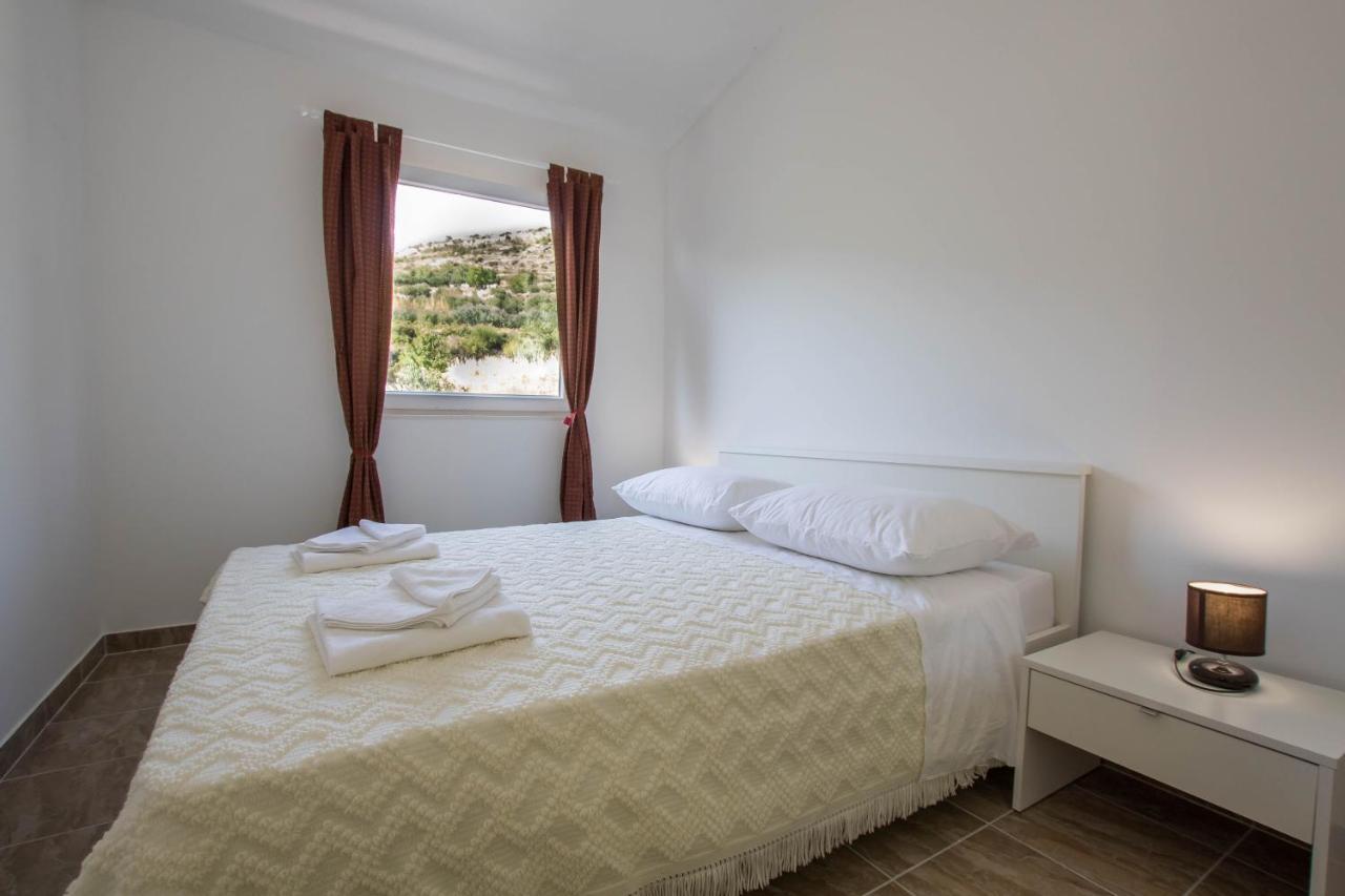Apartment Andrea Trogir Exterior foto